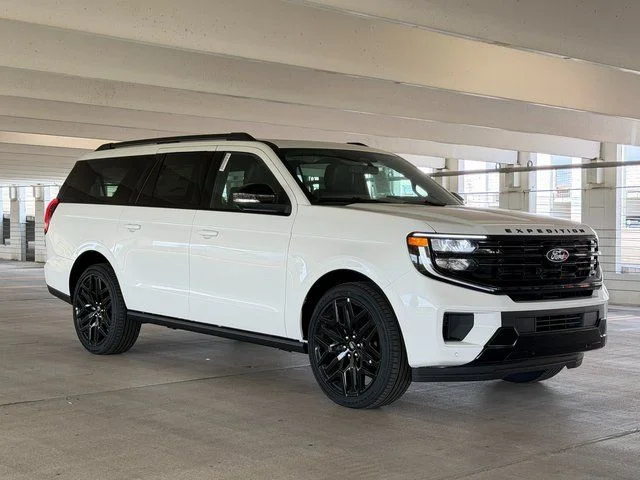 New 2027 Star White Metallic Tri-Coat Ford Platinum image 1