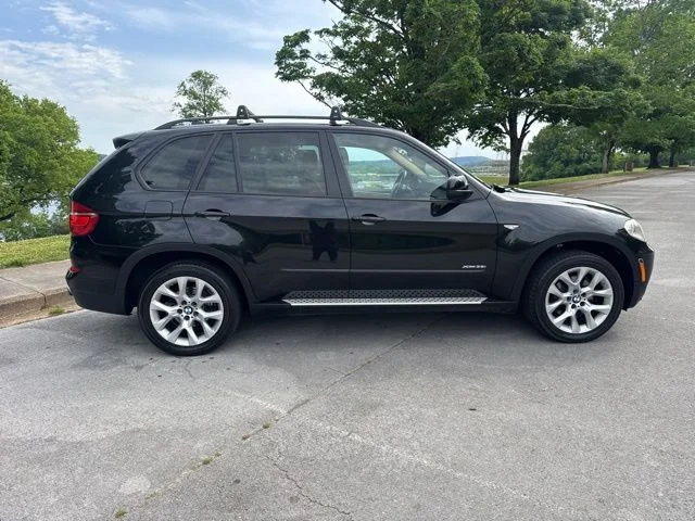 Used 2012 Black BMW xDrive35i image 8