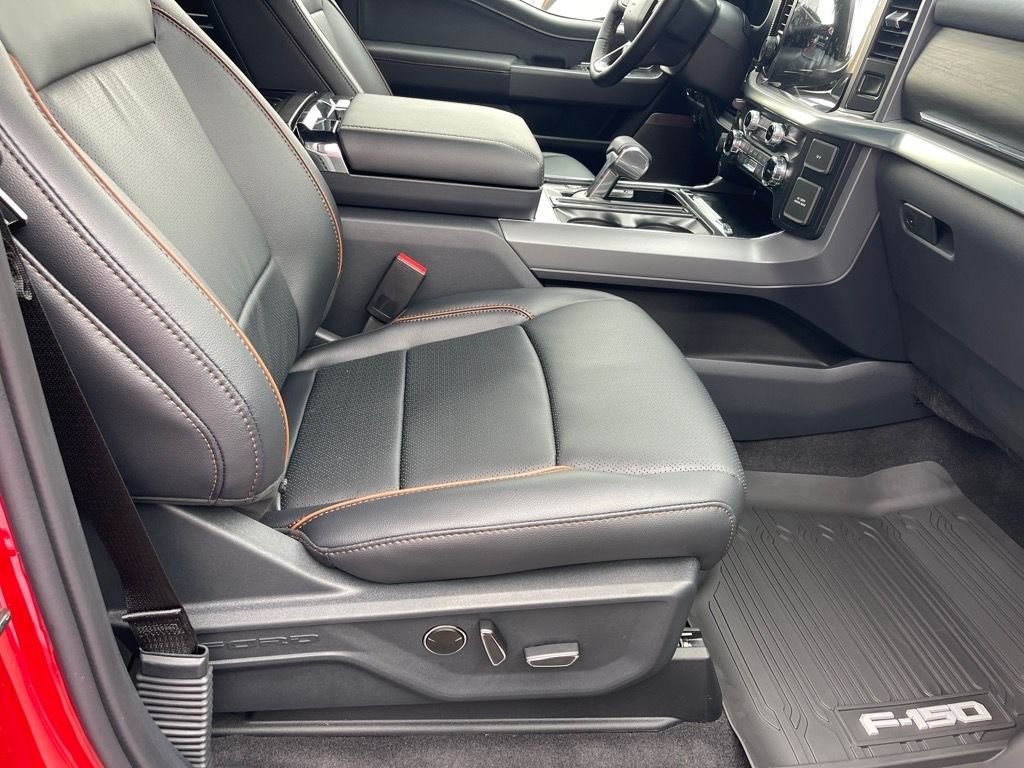 2025 Ford F-150 Lariat - Photo 14