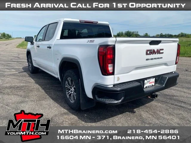 Used 2019 White GMC Base image 6