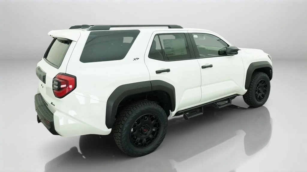 New 2026 Ice Cap Toyota SR5 image 9