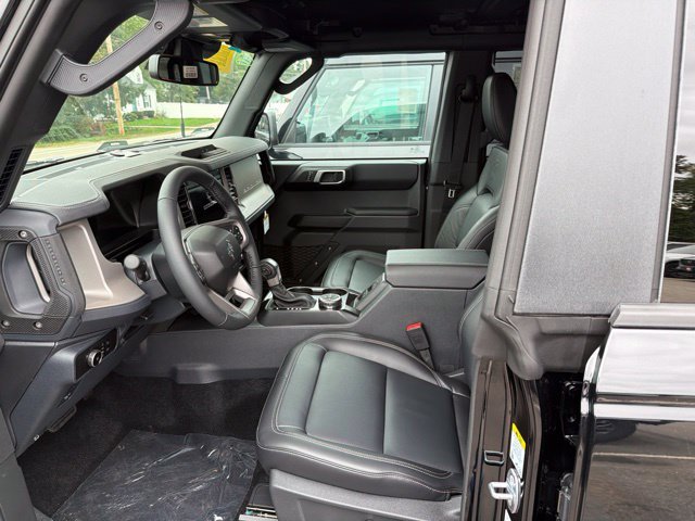 New 2026 Shadow Black Ford Outer Banks® image 11