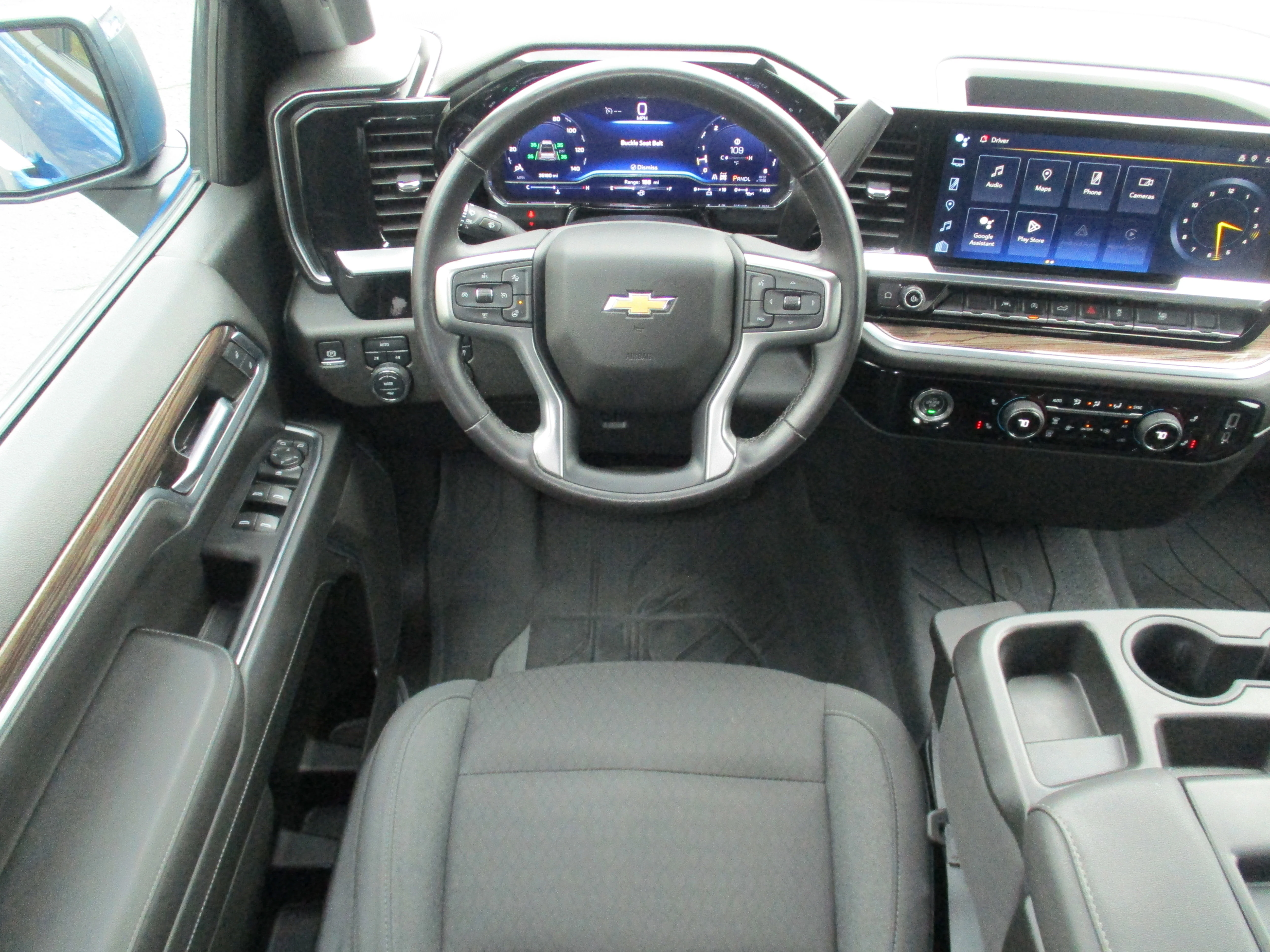 Used 2023 Glacier Blue Metallic Chevrolet LT image 29