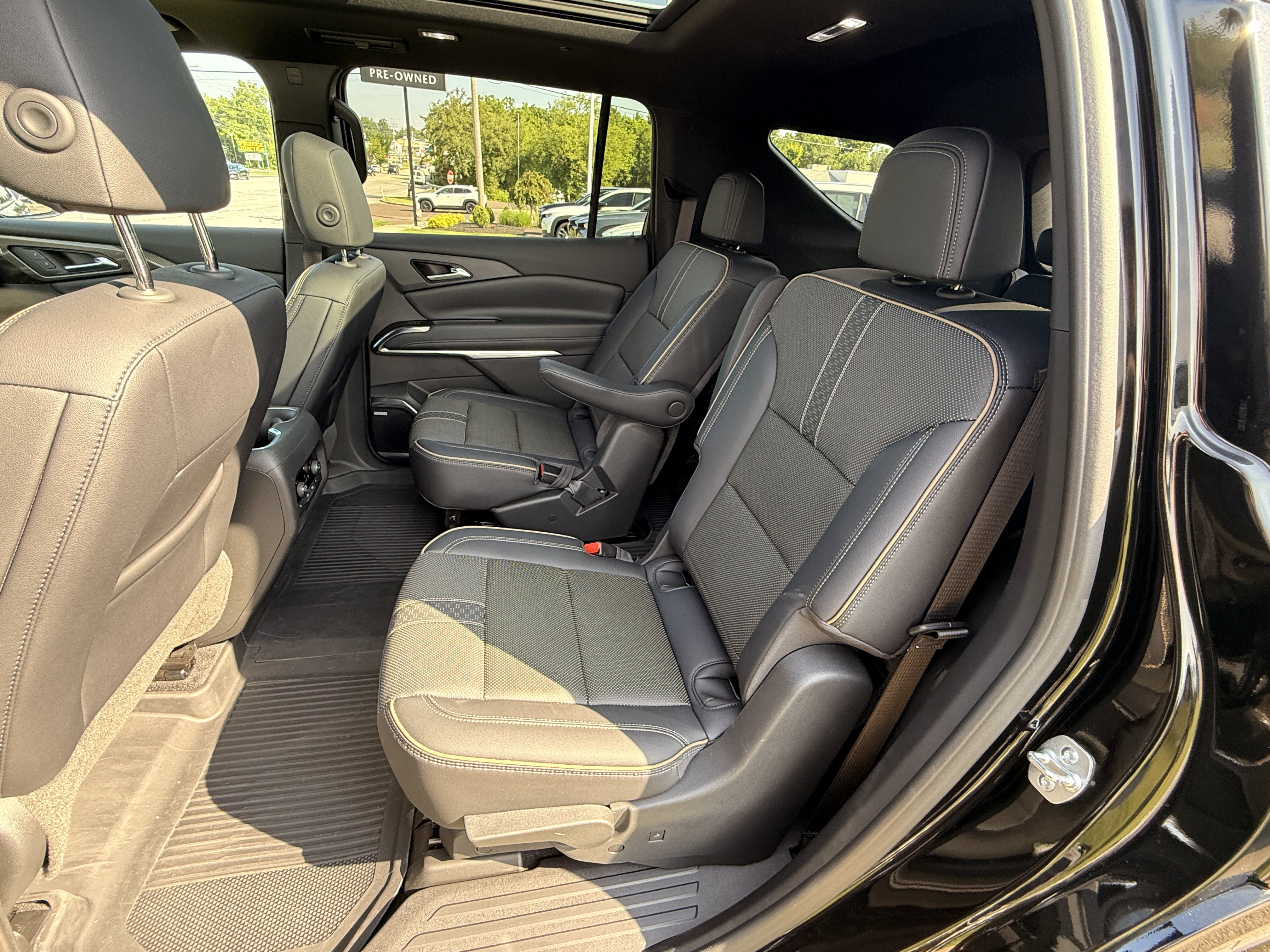 Used 2025 Mosaic Black Metallic Chevrolet AWD High Country image 25