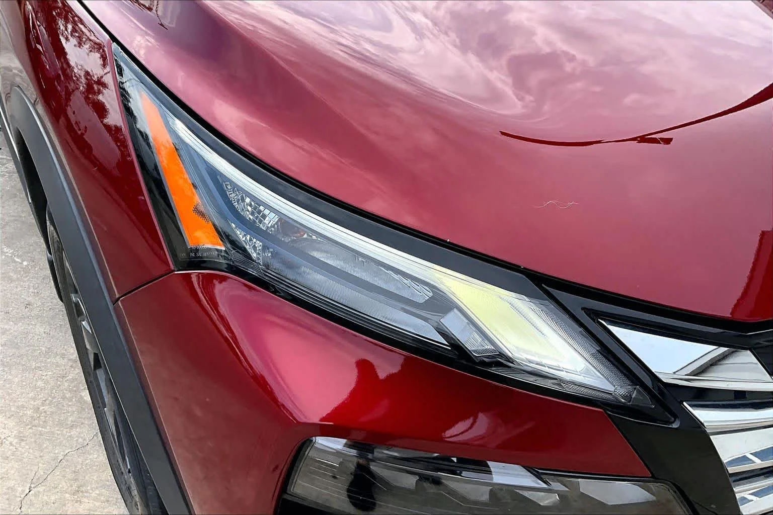 Used 2024 Scarlet Ember Tintcoat Nissan SV image 26