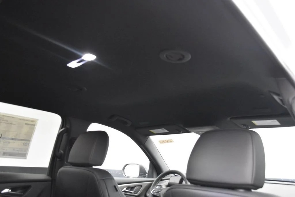 New 2026 Summit White Chevrolet LT image 34