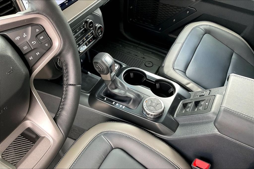 New 2026 Ford Bronco Outer Banks 4D Sport Utility