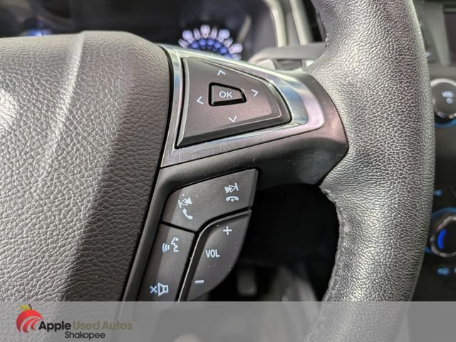 Used 2018 Blue Ford SEL image 25