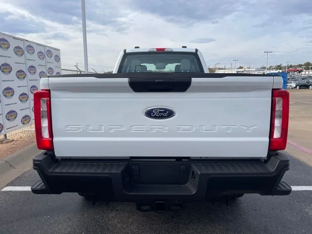 2026 Ford F-350 Super Duty XL - Photo 5