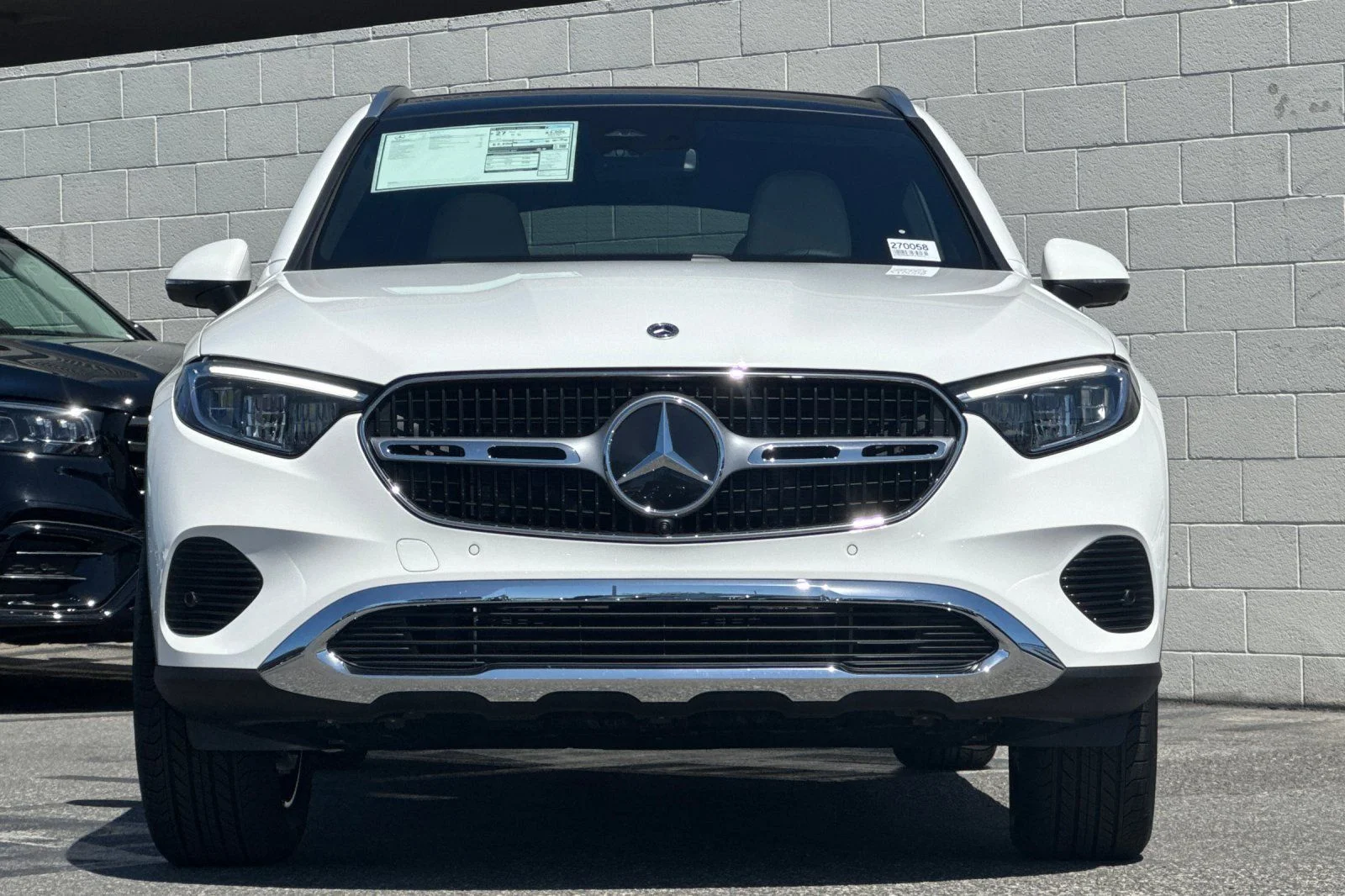 New 2027 Polar White Mercedes-Benz GLC 300 image 6