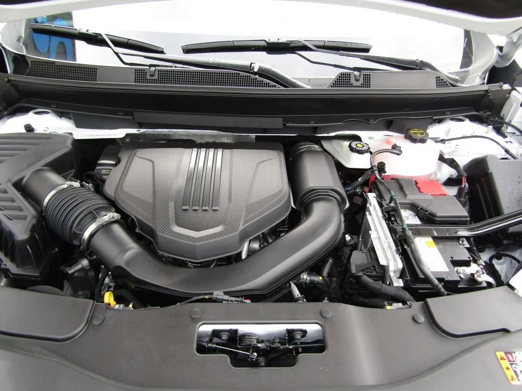 New 2026 Summit White GMC Elevation image 36