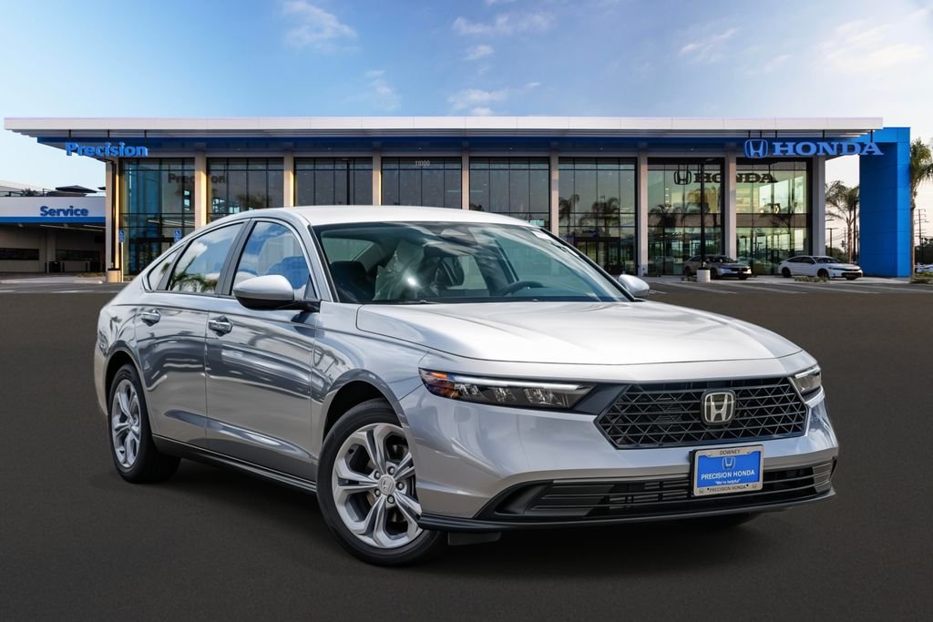 New 2026 Solar Silver Metallic Honda LX image 1