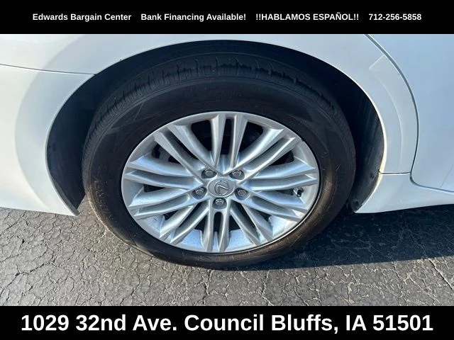 Used 2016 White Lexus 350 image 8