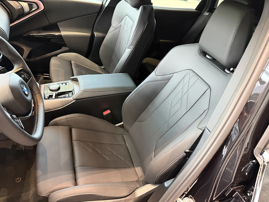 New 2026 Black Sapphire Metallic BMW 30 xDrive image 12