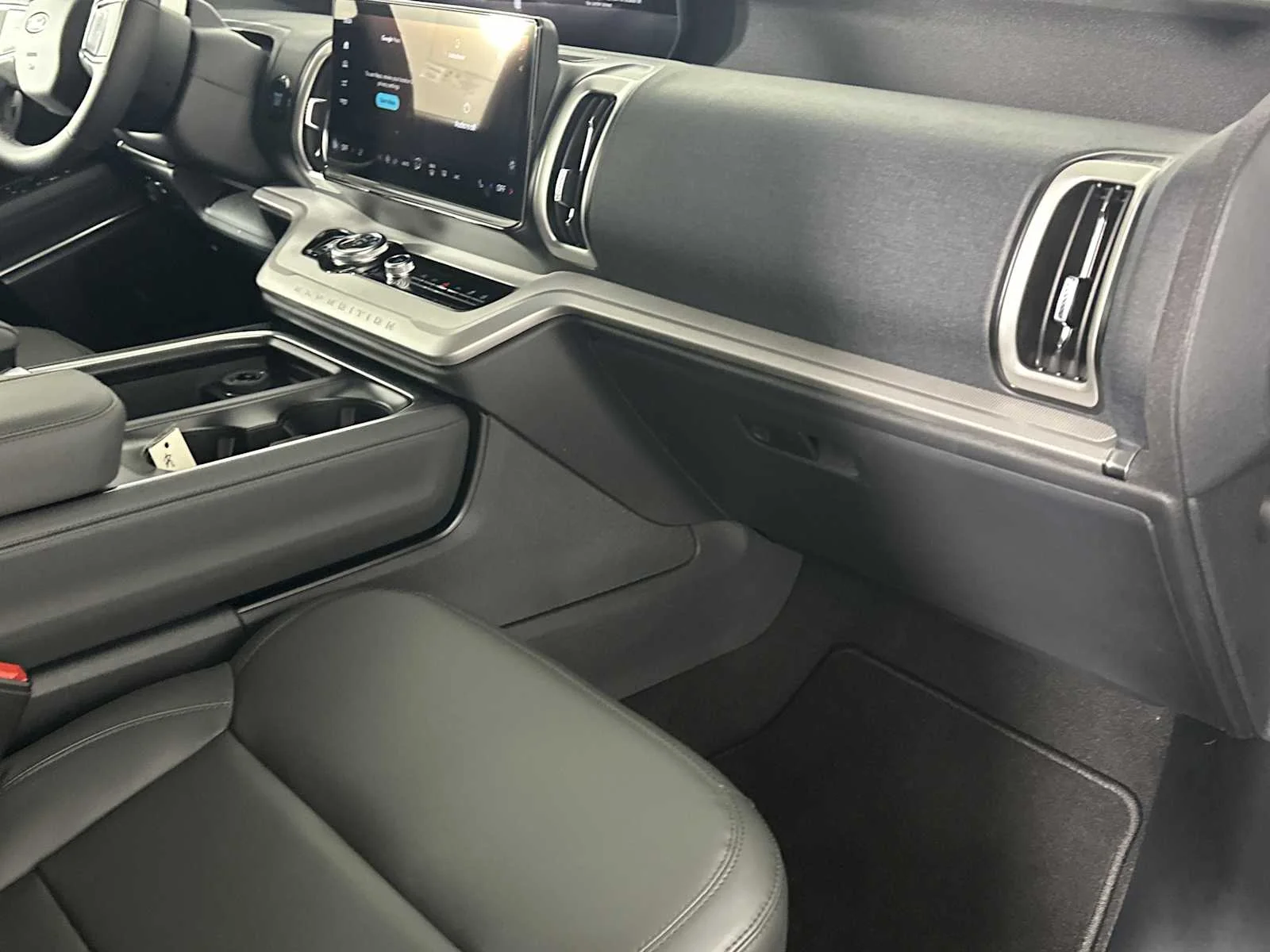 New 2026 Dark Matter Gray Ford Active image 18