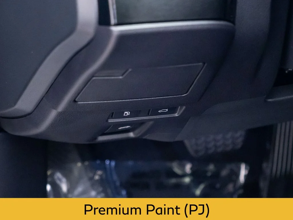 Used 2023 Silver Lexus 300h image 20