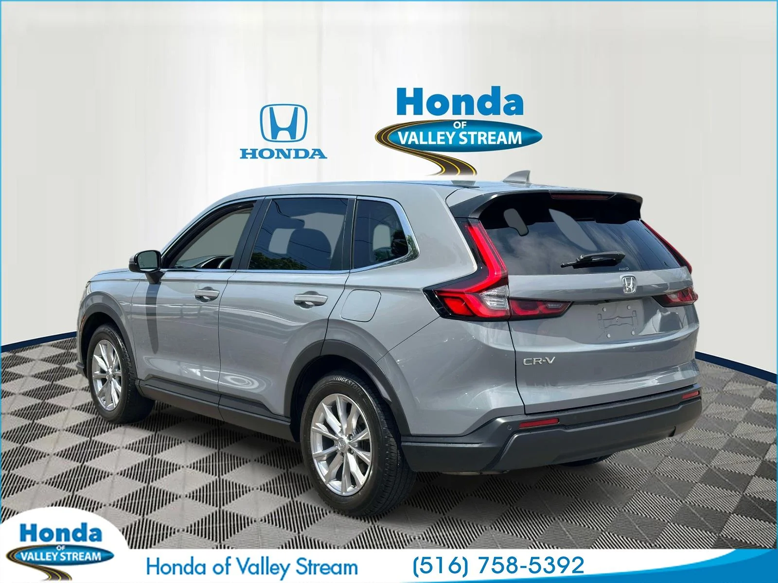 Used 2024 Gray Honda EX-L image 7