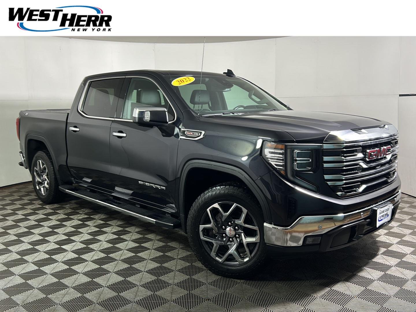 Used 2022 Titanium Rush Metallic GMC SLT image 1