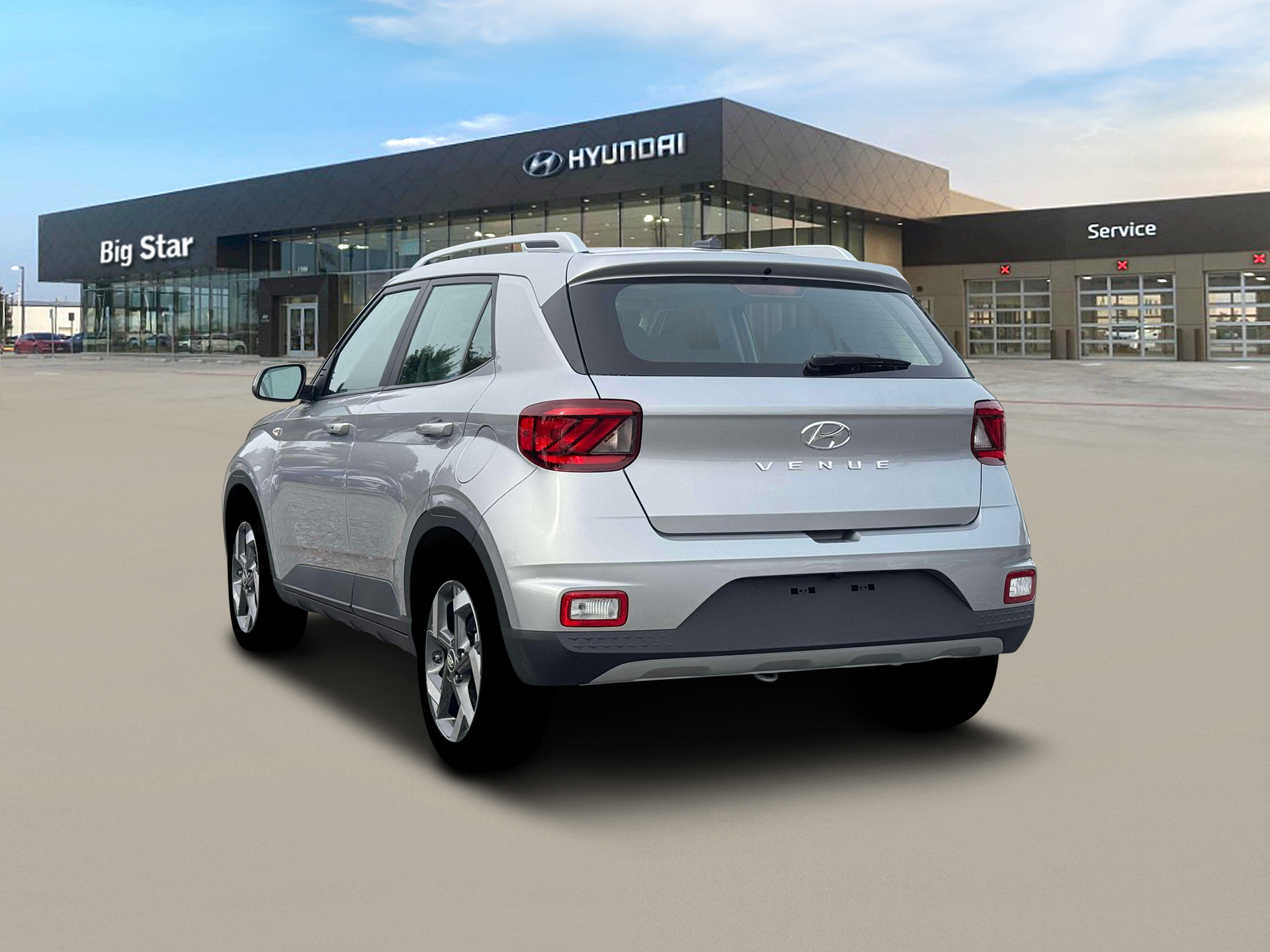 New 2026 Shimmering Silver Hyundai SEL image 22