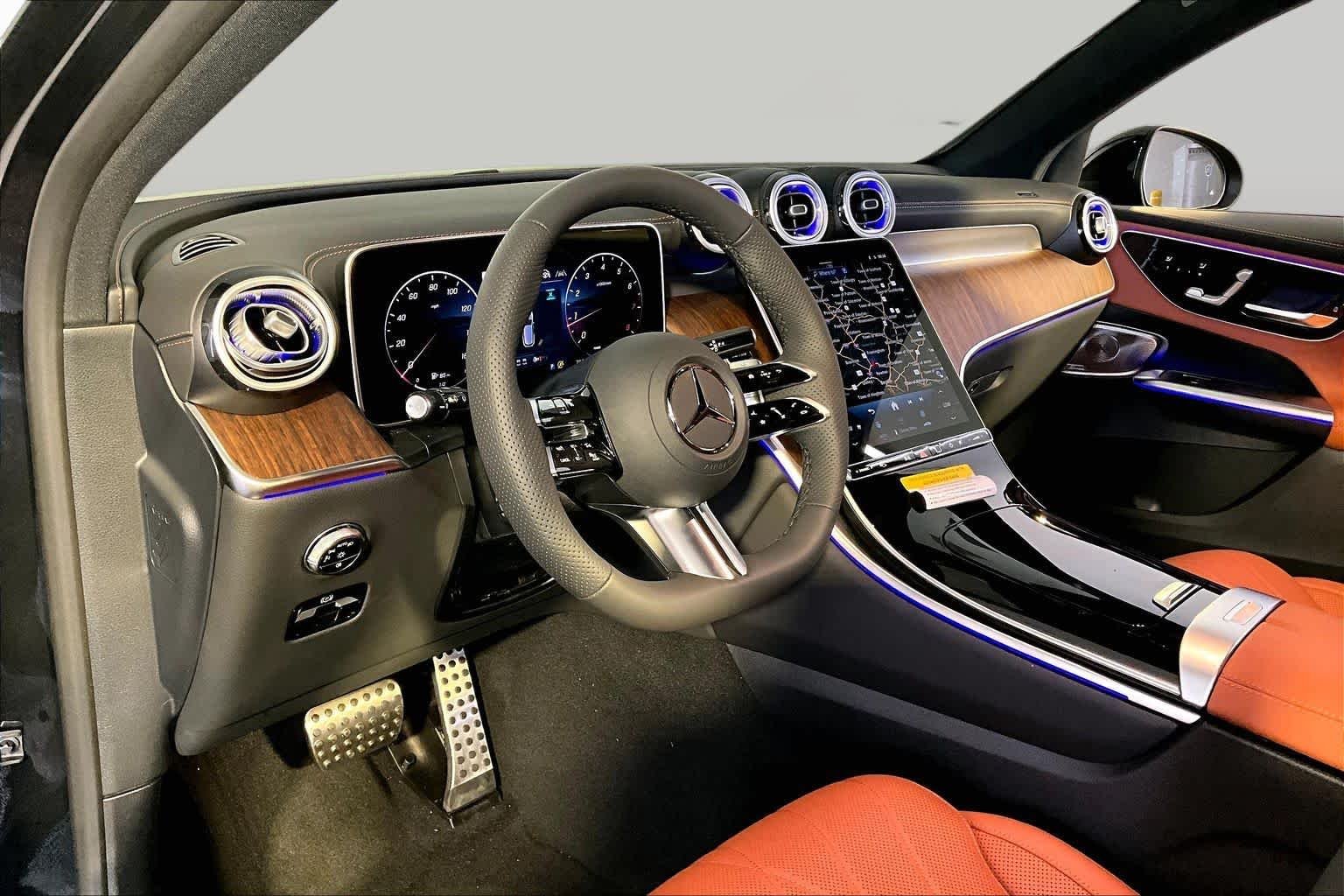 New 2026 Obsidian Black Metallic Mercedes-Benz GLC 300 image 9