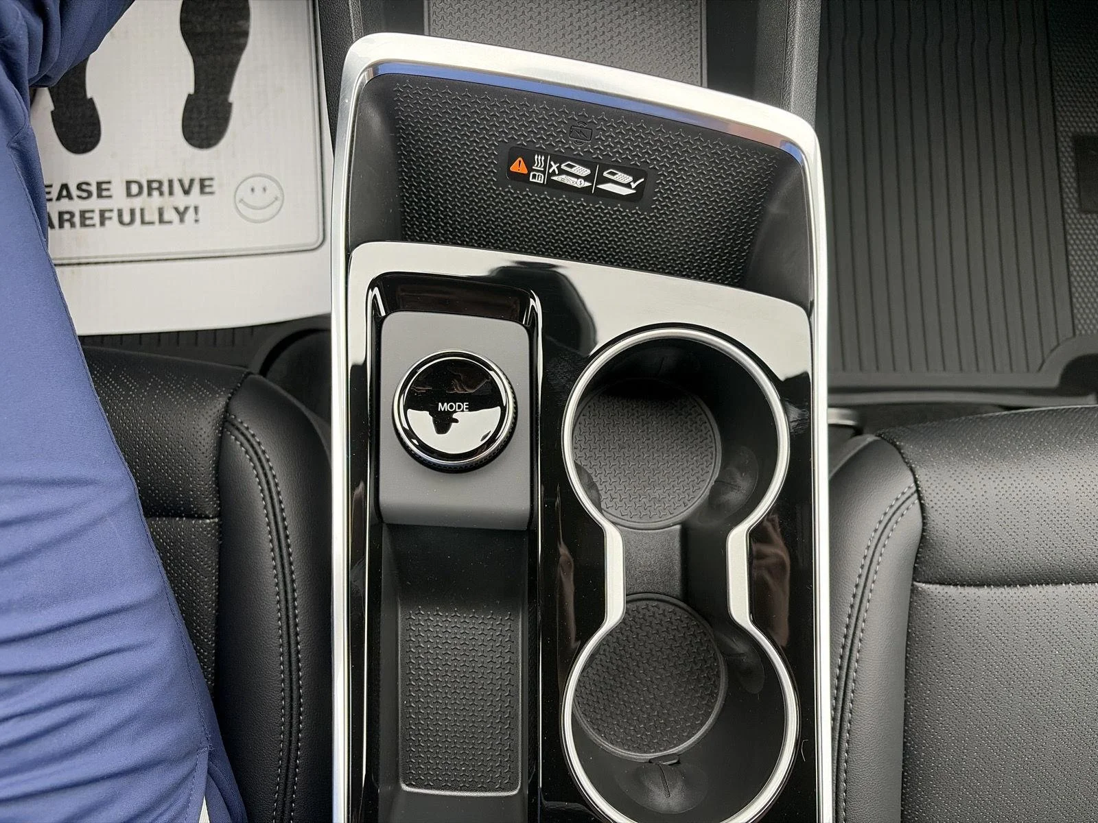New 2027 Mosaic Black Metallic Chevrolet LT image 22