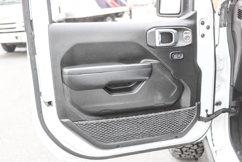 2025 Jeep Wrangler 4-Door Willys - Photo 21