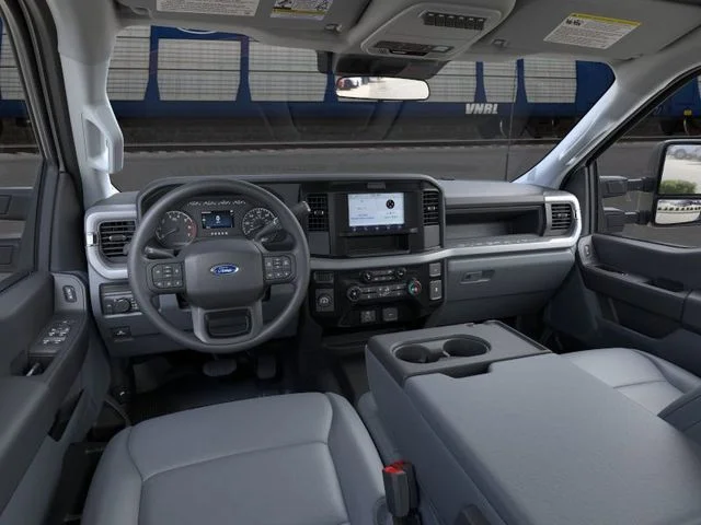 2025 Ford F-250 Super Duty XL - Photo 9