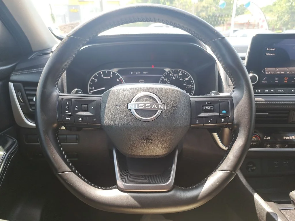 Used 2025 Black Nissan SV image 21