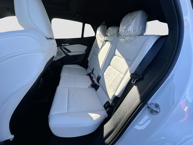 New 2026 White BMW xDrive28i image 17