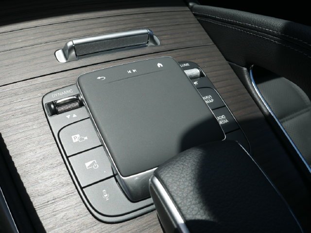 New 2027 Obsidian Black Metallic Mercedes-Benz GLE 450 image 16