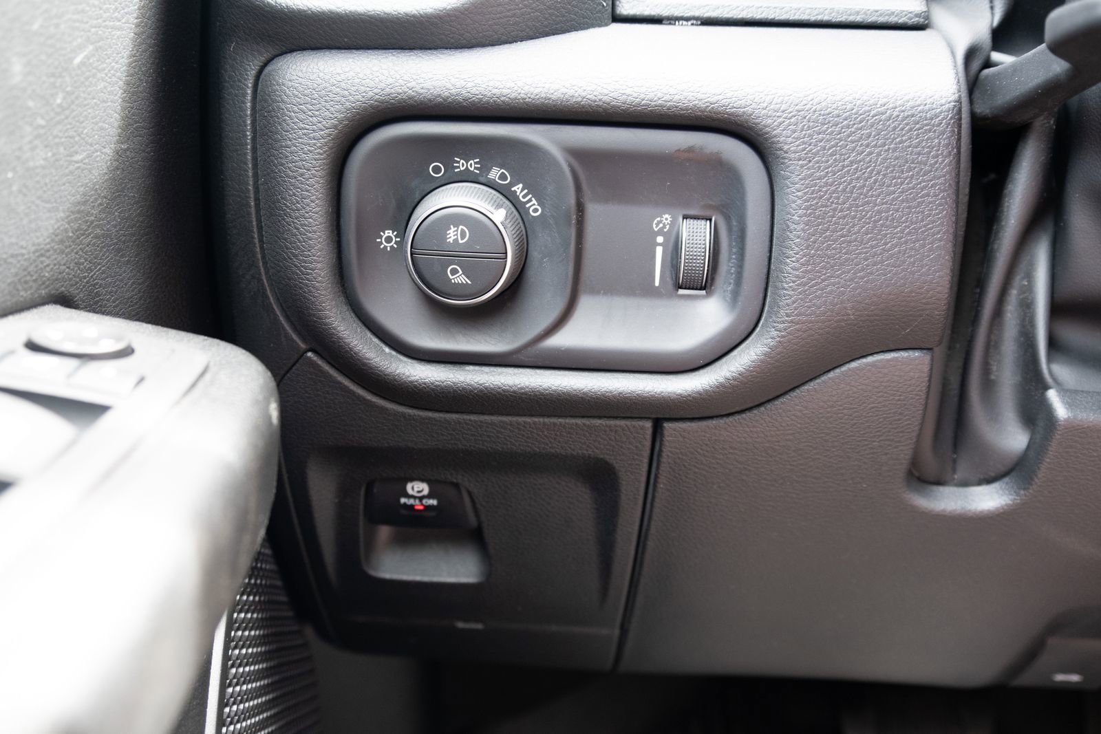 Used 2024  Ram Big Horn image 12