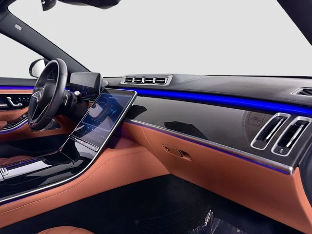 Used 2023 Blue Mercedes-Benz S 580 image 31