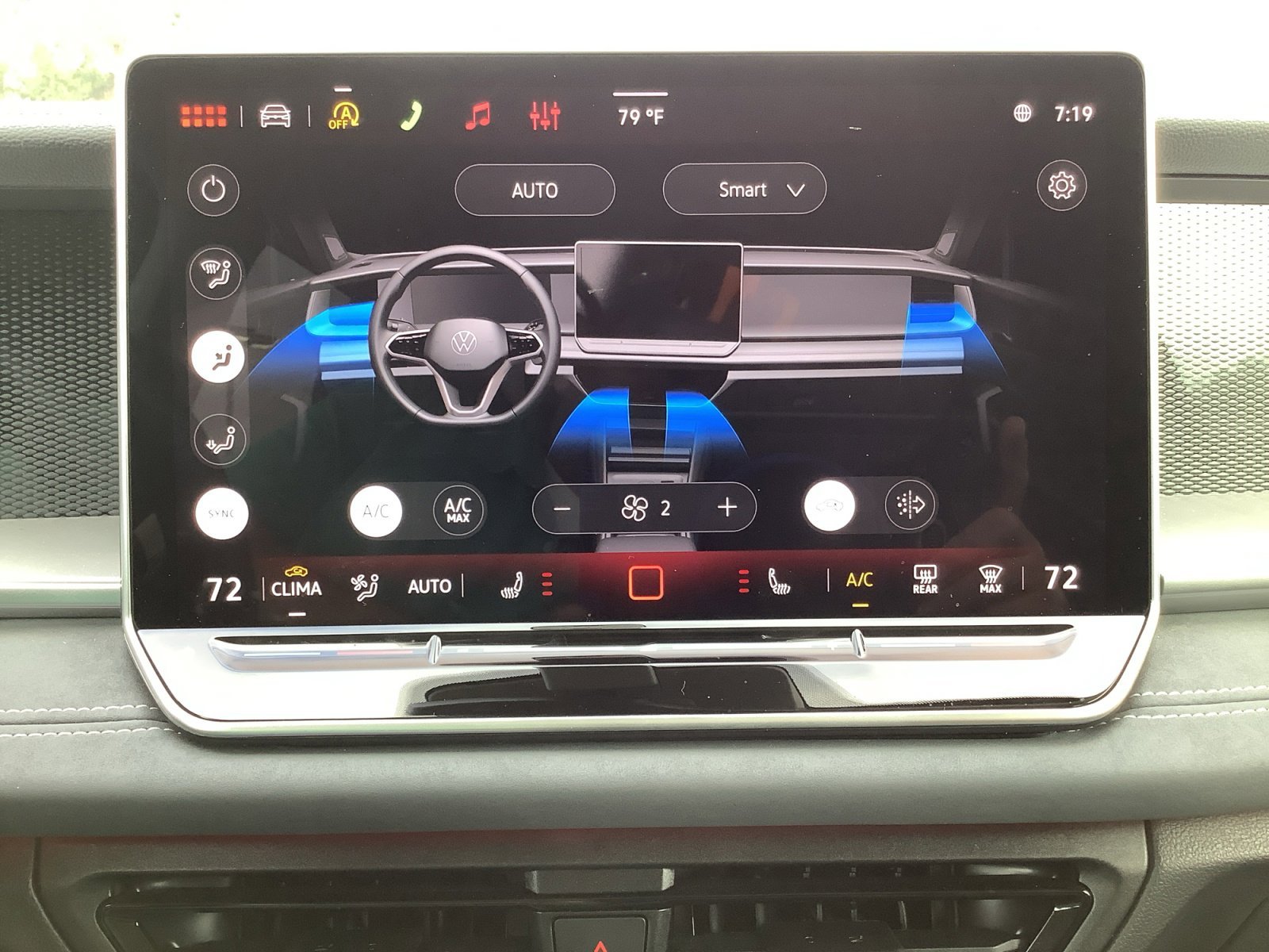 New 2026 Monterey Blue Pearl Volkswagen SE image 17