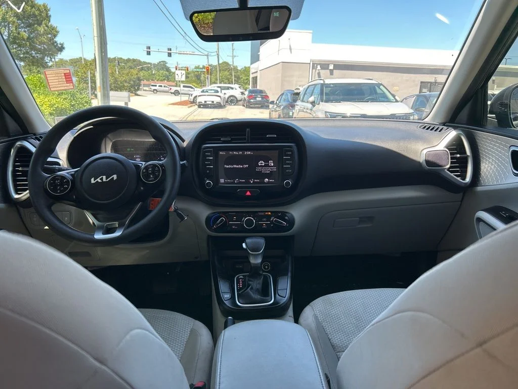 Used 2022 Black Kia LX image 18