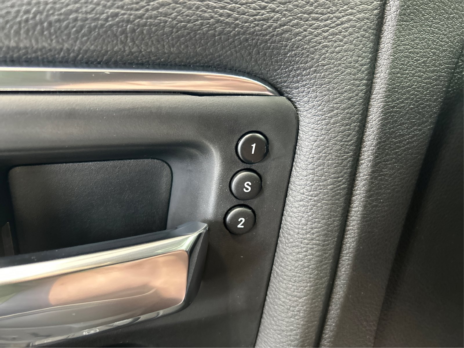 New 2027 Forged Blue Metallic Exterior Paint RAM Laramie image 29