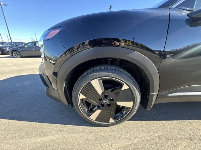 New 2026 Black Nissan SR image 10