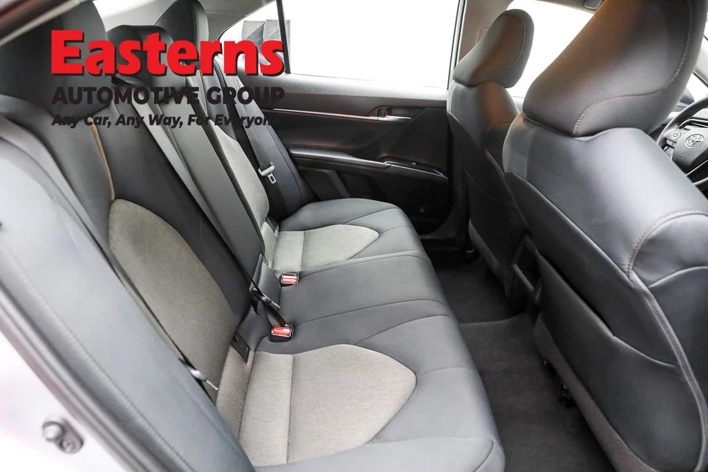 Used 2020 Silver Toyota LE image 20