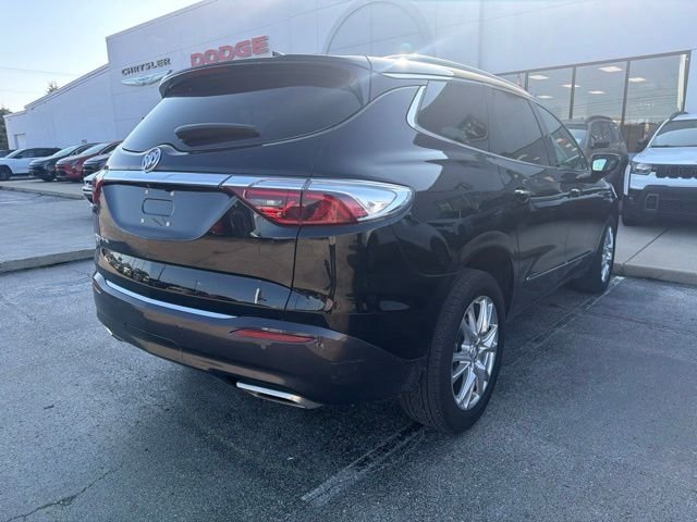 Used 2023 Black Buick Essence image 7