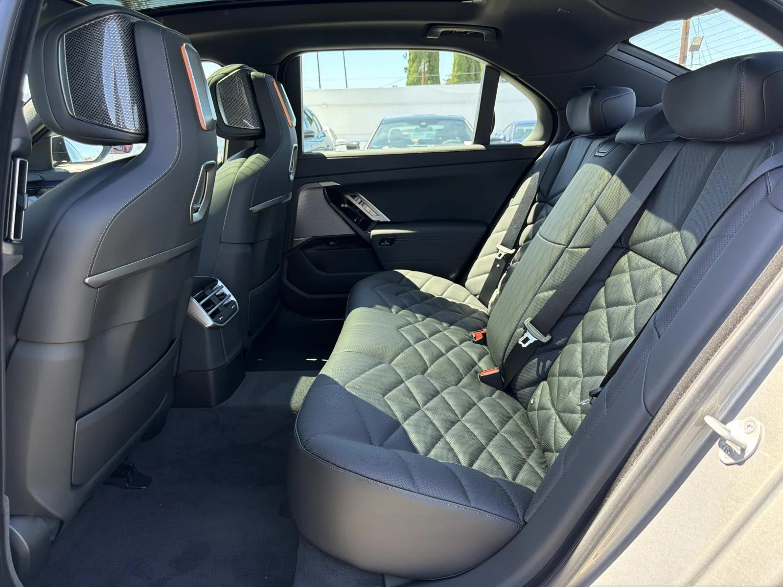New 2027 Oxide Grey Metallic BMW 740i image 24
