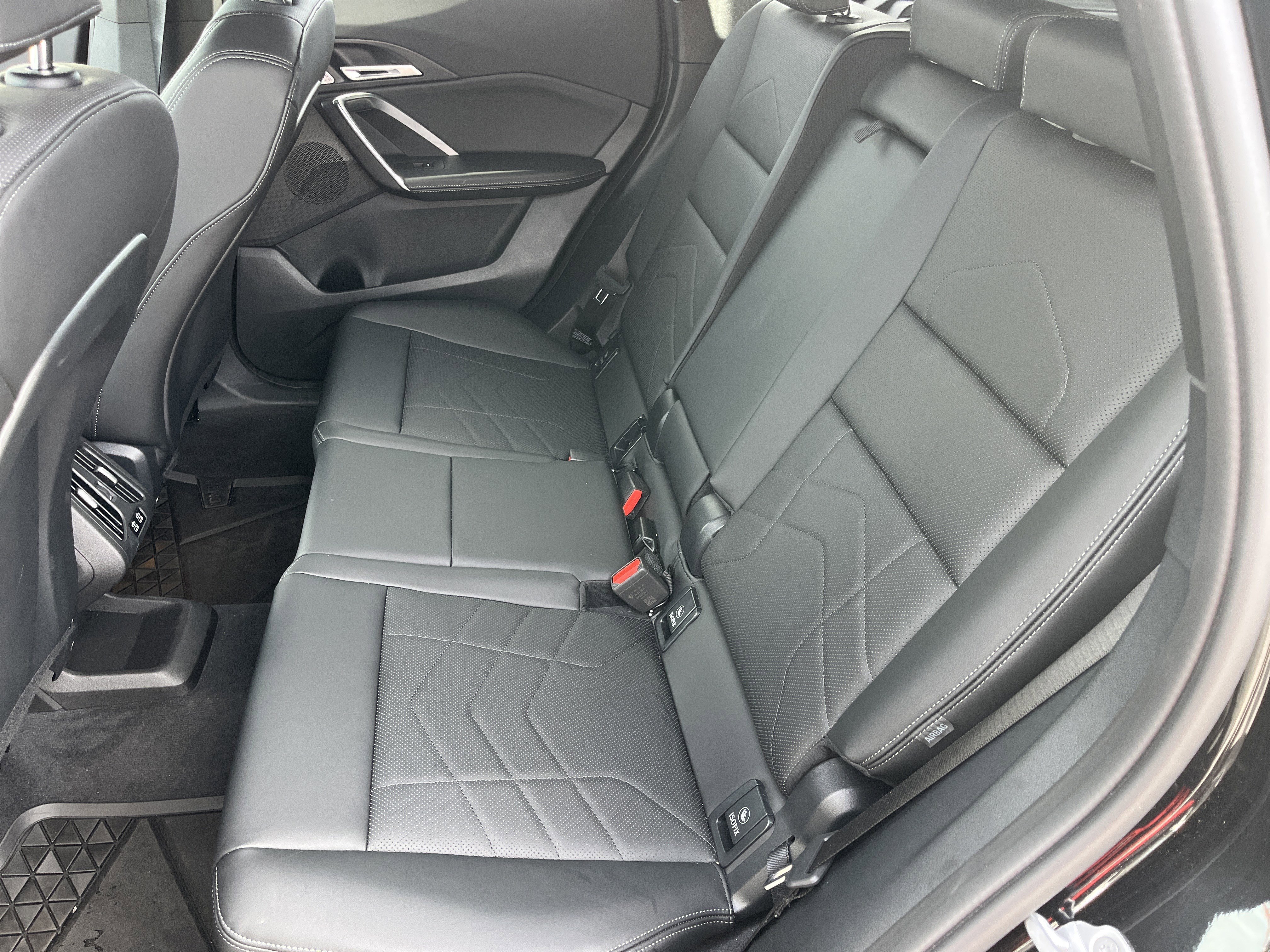 2025 BMW X1 28i - Photo 20