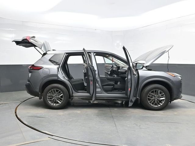Used 2023 Gray Nissan S image 45
