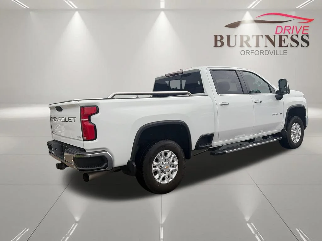 2025 Chevrolet Silverado 2500HD LTZ - Photo 8
