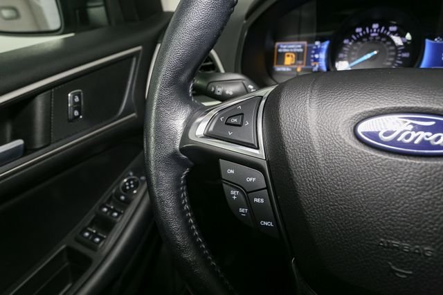 Used 2023 White Ford SEL image 30