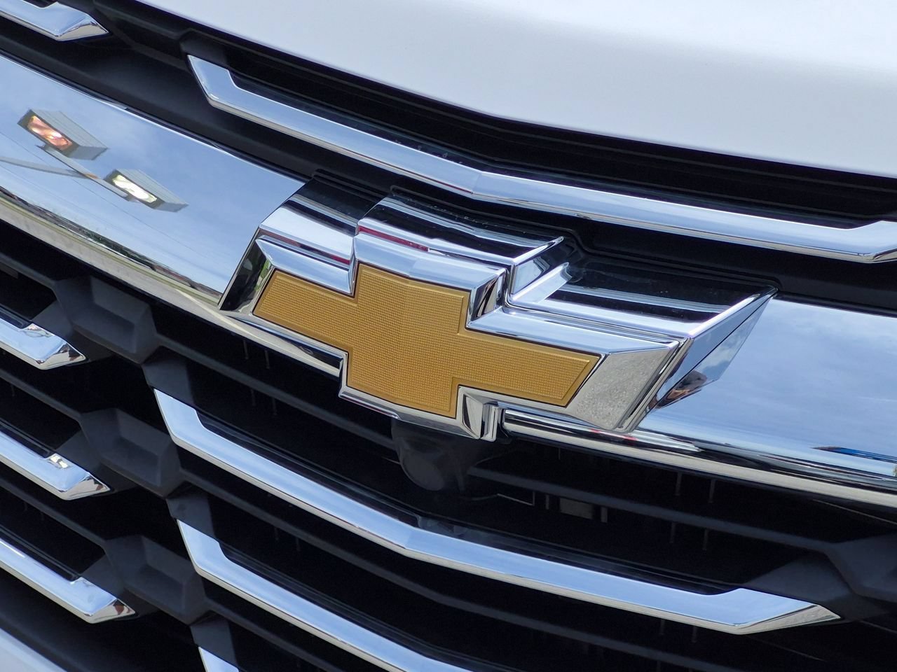 2027 Chevrolet Equinox LT - Photo 31