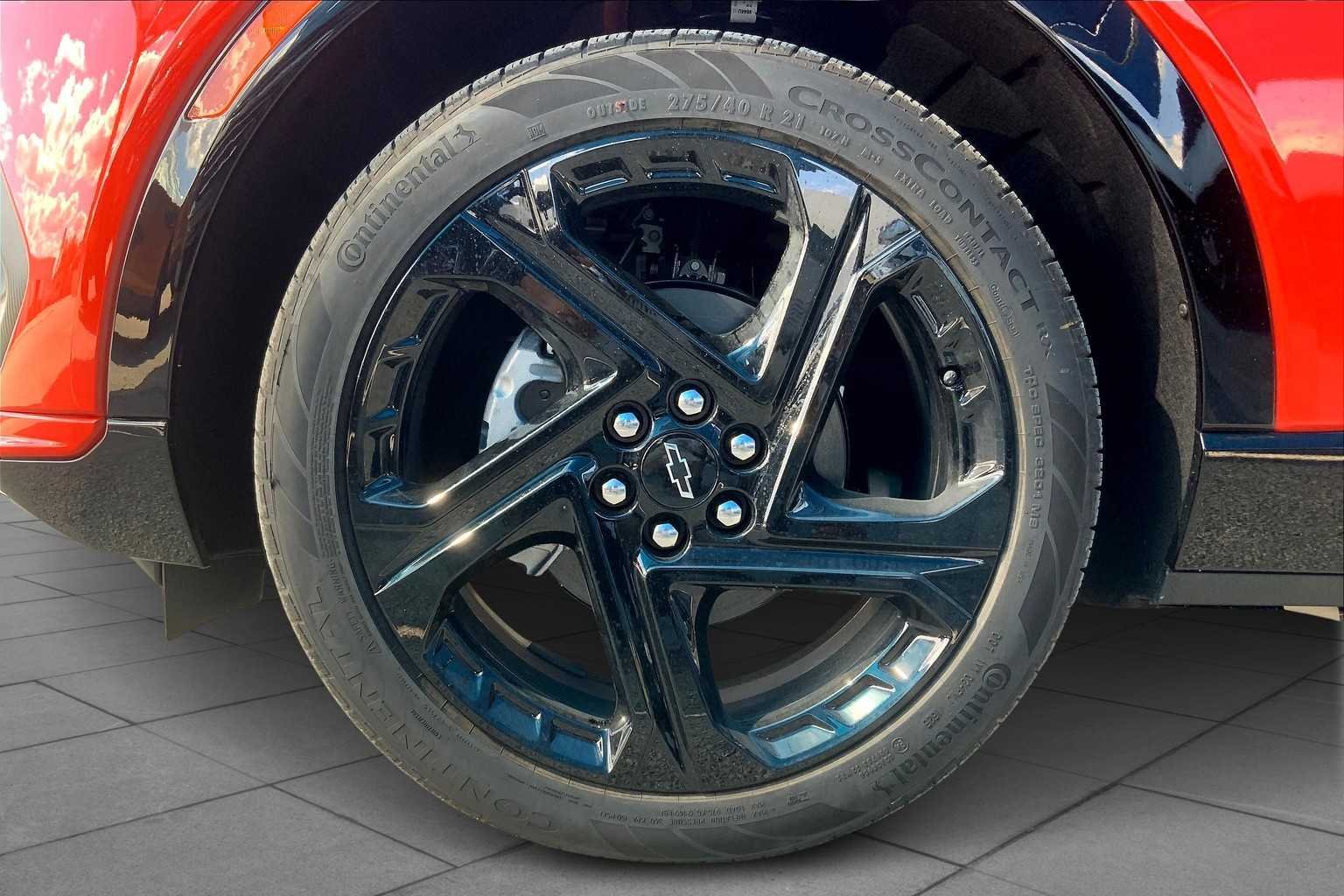 2026 Chevrolet Equinox EV RS - Photo 11