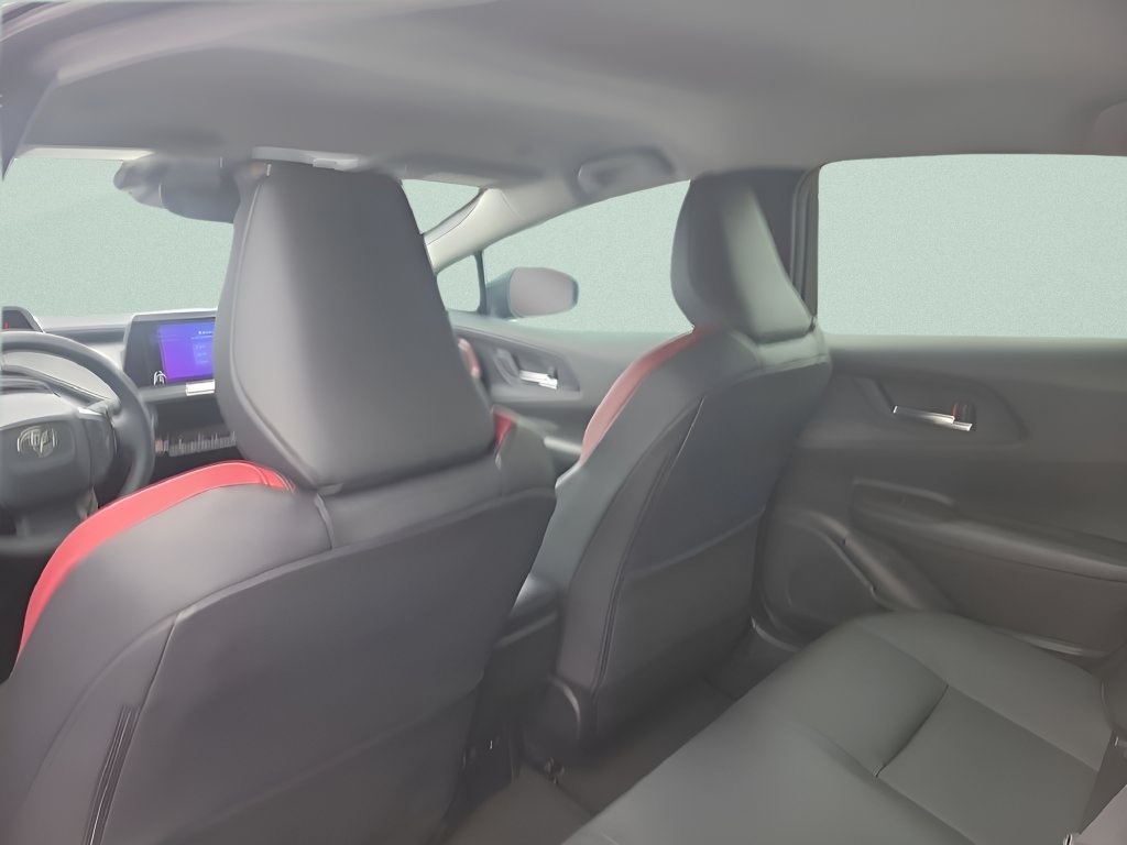 2026 Toyota Prius Plug-in Hybrid XSE - Photo 10