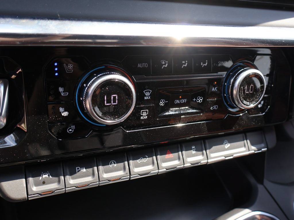 New 2026 Sterling Metallic GMC Denali Ultimate image 21