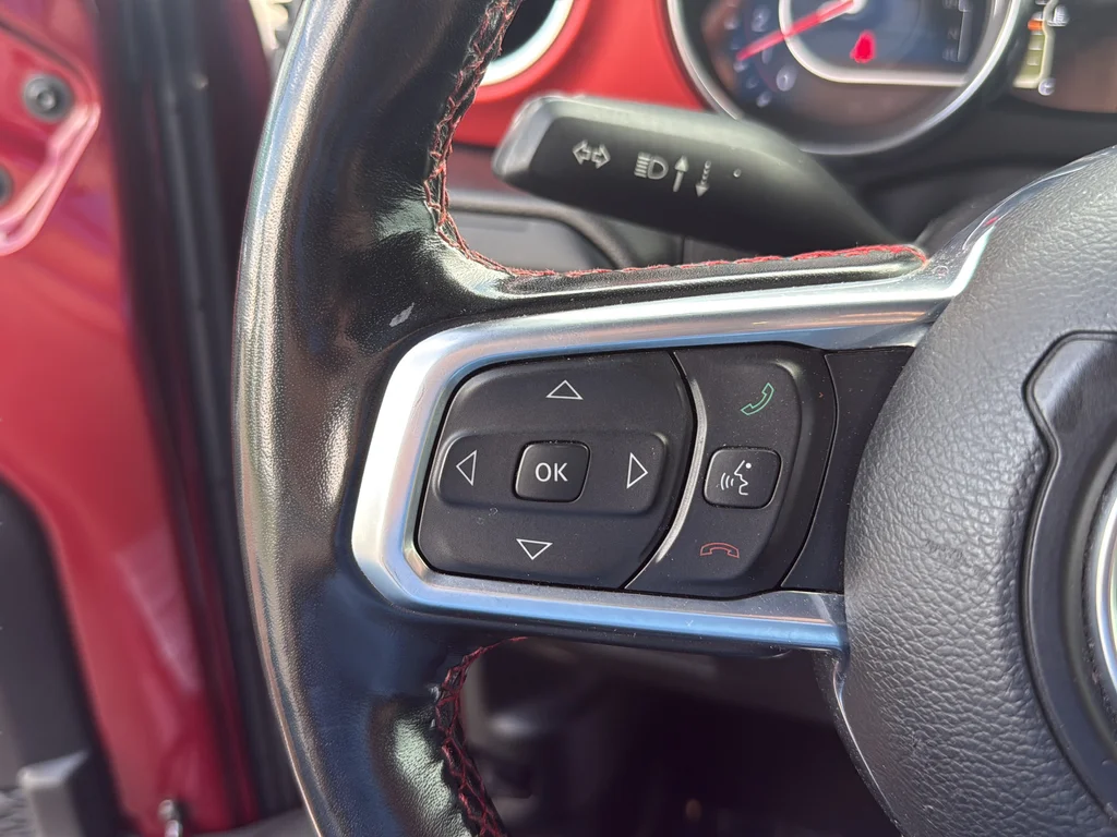 Used 2021 Red Jeep Unlimited Rubicon image 14