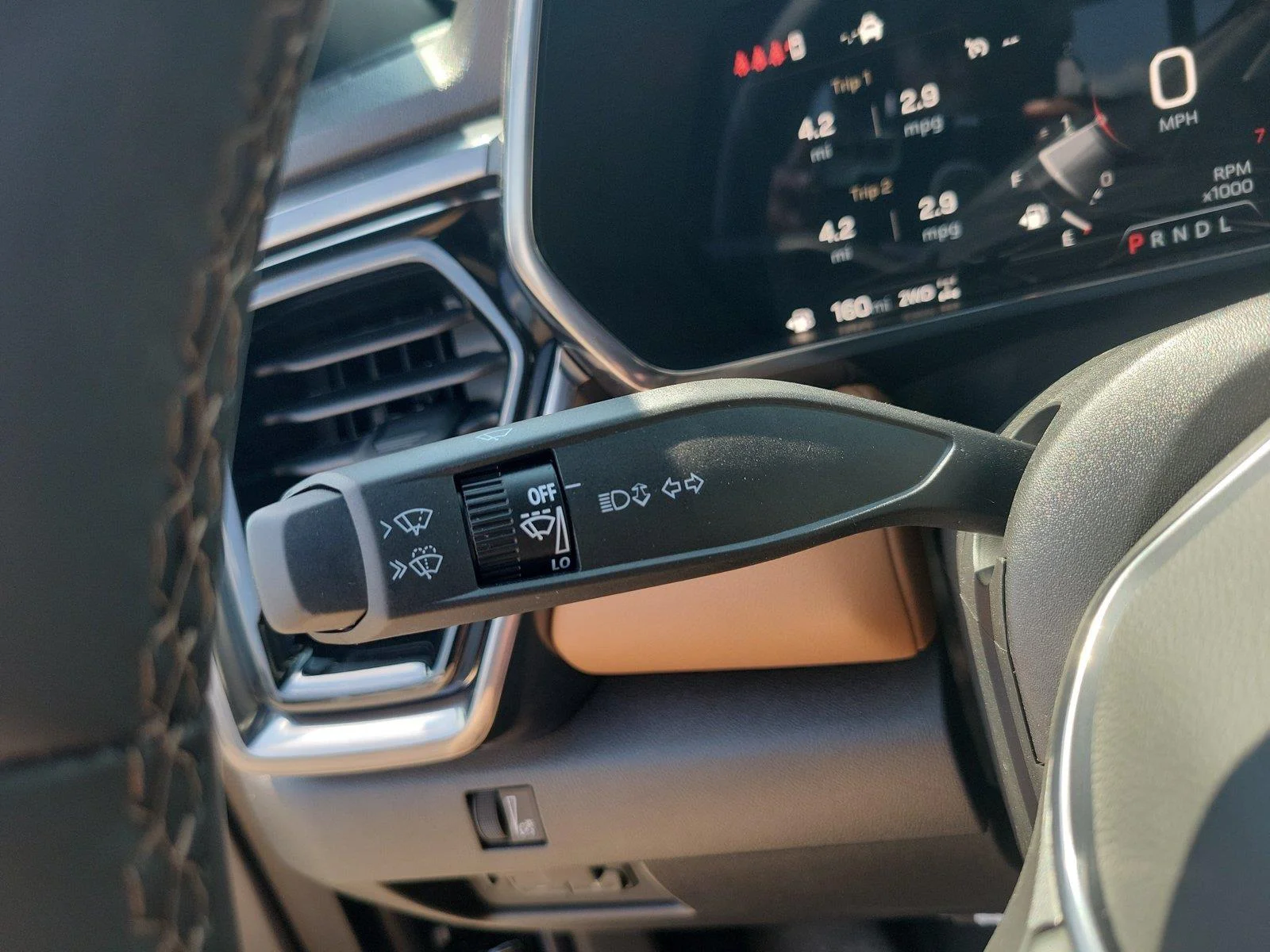 2026 GMC Canyon AT4 - Photo 26