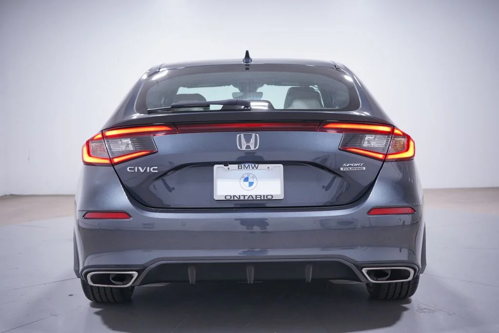 Used 2023 Meteorite Gray Metallic Honda Sport Touring image 5